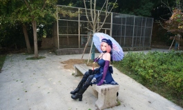 #第三届摄影大赛#【实体娃娃】 为何山美树青青，青衣紫....