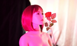 #第三届摄影大赛#【实体娃娃】温婉如玉，碧玉晶莹，不...
