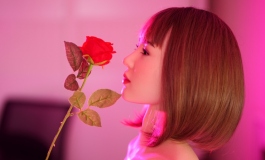 #第三届摄影大赛#【实体娃娃】温婉如玉，碧玉晶莹，不...