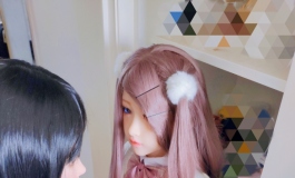 第三届摄影大赛#【实体娃娃】妹妹壁咚姐姐