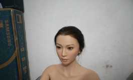 灯光下和昏暗下