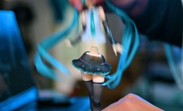 当我知道正版初音竟然可脱后