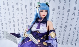 #第三届摄影比赛#【实体娃娃】洛紫COS原神刻晴之书中自有...