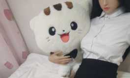 #第三届摄影大赛#【实体娃娃】一直不敢上黑丝，今天终...