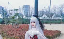 #第三届摄影大赛# 【实体娃娃】带着女儿去散步