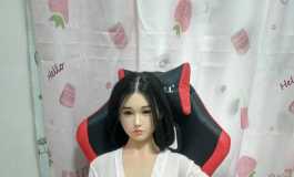这件衣服六月份买来的，一直没空试穿，今天终于安排上了