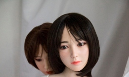 #第三届摄影大赛#技术不够，情感来凑。两个娃，试着把...