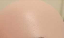 尝试给娃娃化妆，结果寄了......