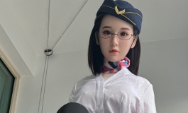 海绵身体也可以很带感！空姐小妹调教
