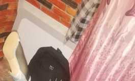 整天蓬头垢面的，一点女人的样子都没有