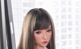 爱莎贝儿-165cm RHC007 深田凉子Fukada Ryoko-女人与小黑裙