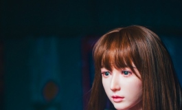机车上的美女是不是你的米悠