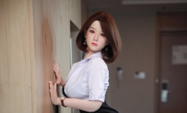 肥胖硅胶娃娃多少钱入手比较合适？