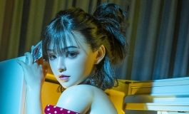小苹果155c纯欲造型太难顶了，内含福利呀~