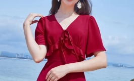 简单说下：实体娃娃怎么搭配合身的衣服？附娃娃视频