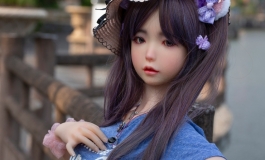 ≦美滋滋~难得下楼的蝶宝宝✿