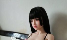 侍奉女仆，春家小樱桃