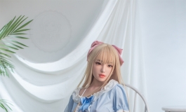 甜妹小女仆，今晚等你支配