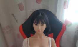 她又在勾引我