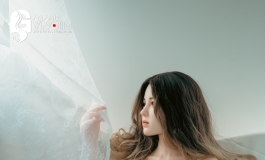 【婉莹】你想看光里的我，还是看光我？ 午后的多愁善感