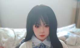 【首届咕咕参赛篇】妹妹壁咚姐姐