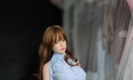 下班回来能看到美人，心满意足