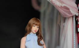 下班回来能看到美人，心满意足