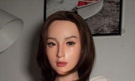 胸小亦风情-被挽留的琳娜-1