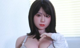 户田真琴巨乳福利图二~