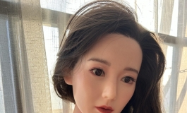 忍不住的少妇（加上小测评）