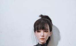 这是什么？？？女蜘蛛侠？？？