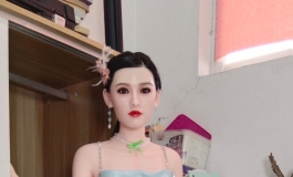 美造人全硅胶173身高测评与她语安室奈美小PK一下