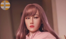 四散迸射的孤独， 曲折迂回的喧嚣