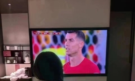 看球嘛，图的就是一个快乐，为进球鼓掌！