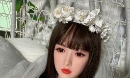 展厅拍照样品，微瑕疵，163CM头身一体，一口价4500元，包邮