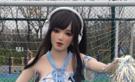 【魔族人形】163CM 足球宝贝 手机实拍