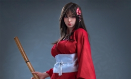 irontech S24 和服写真，雪肤玉貌很可