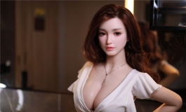 俊影新款实体娃娃——艾丽