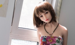 没有人可以让落叶回到树上，只有春天才有办法。